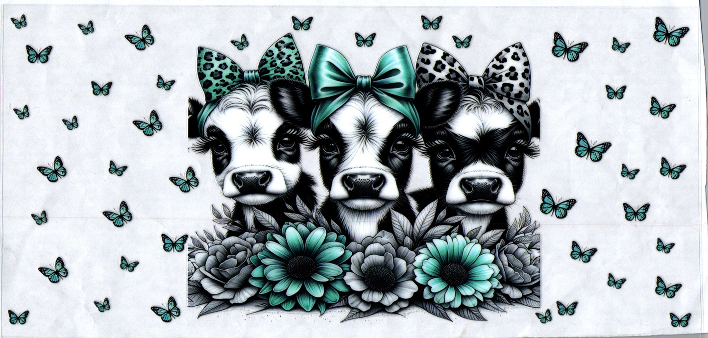 16 oz B&W cows w/teal flowers 145
