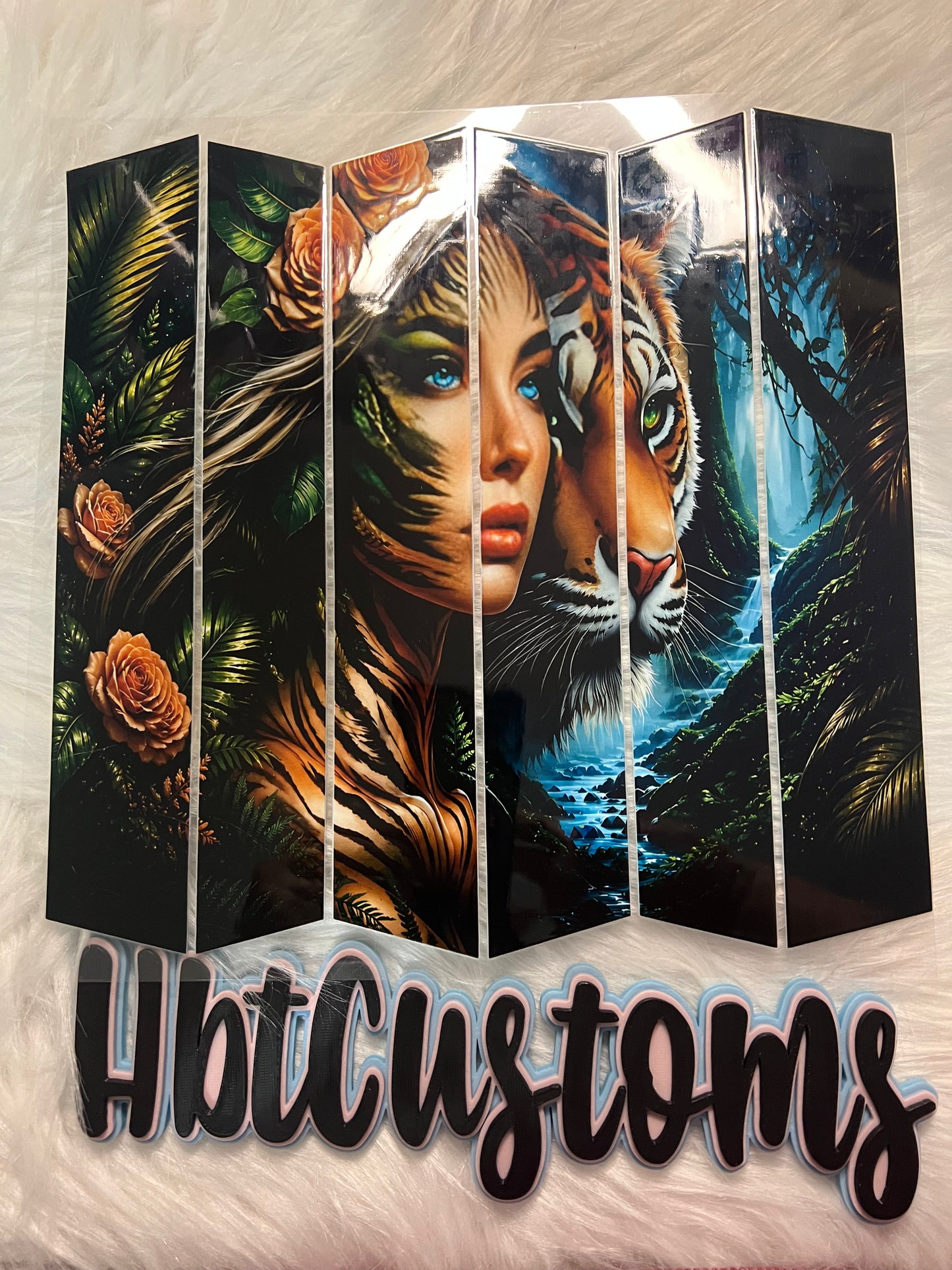 Girl & Tiger Bands Element