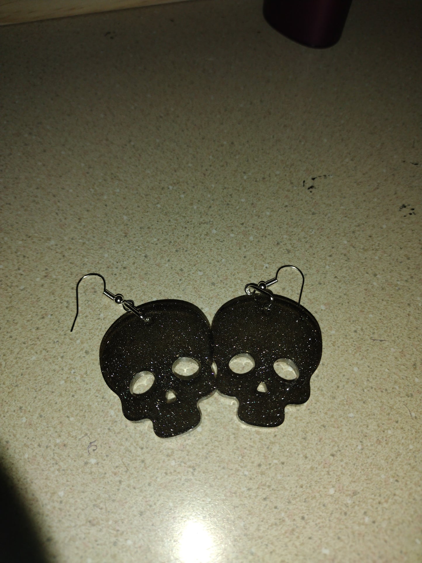BLACK SKULL EARRINGS