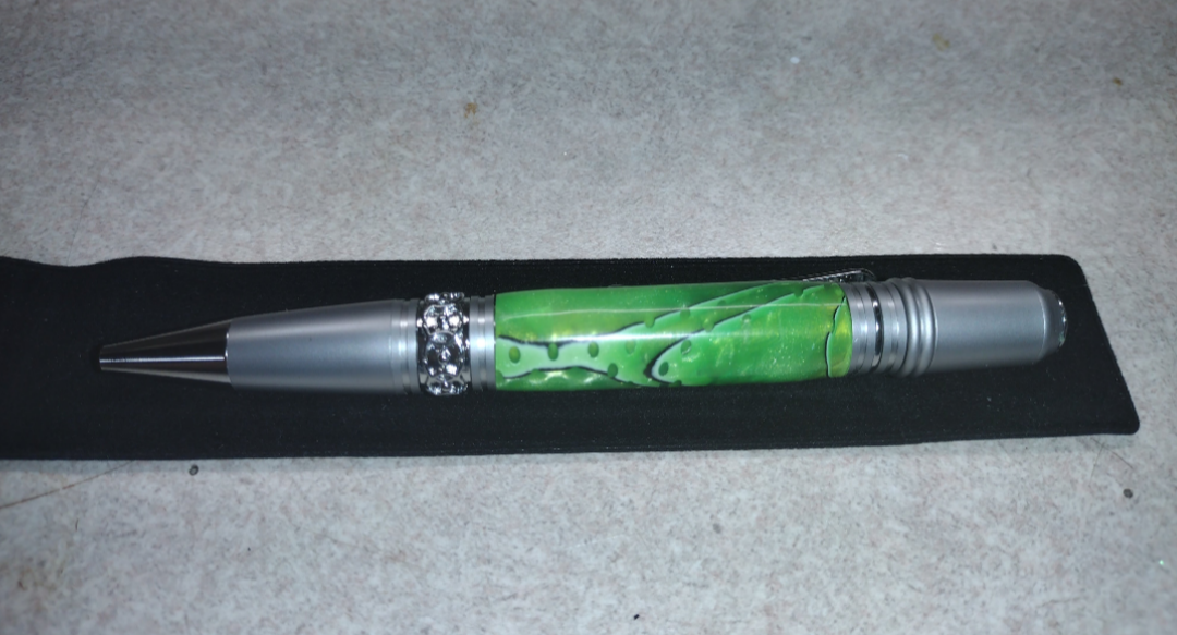 CUSTOM MADE TURNED Pen Waffle