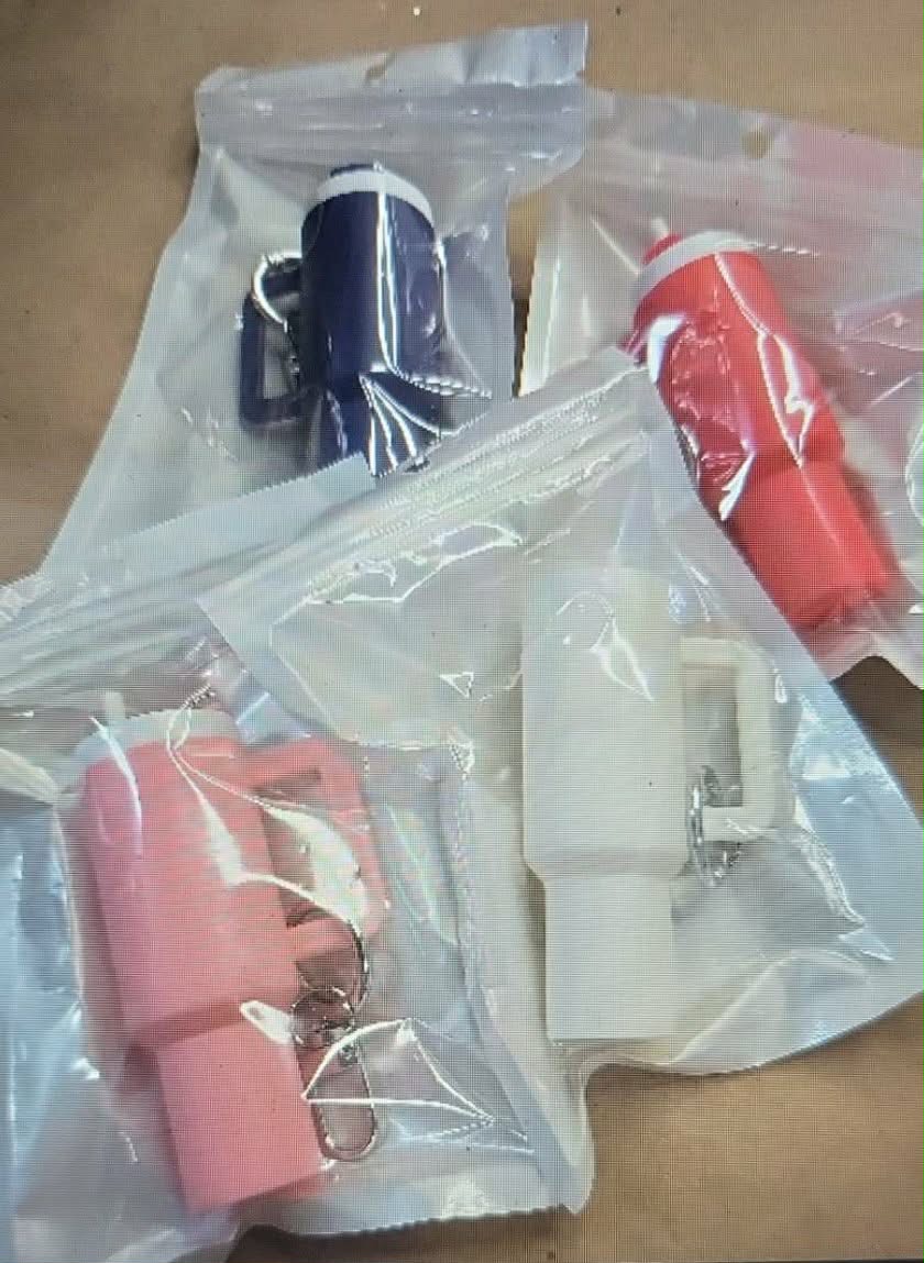 20---- Stanley Cup Keychains Waffle