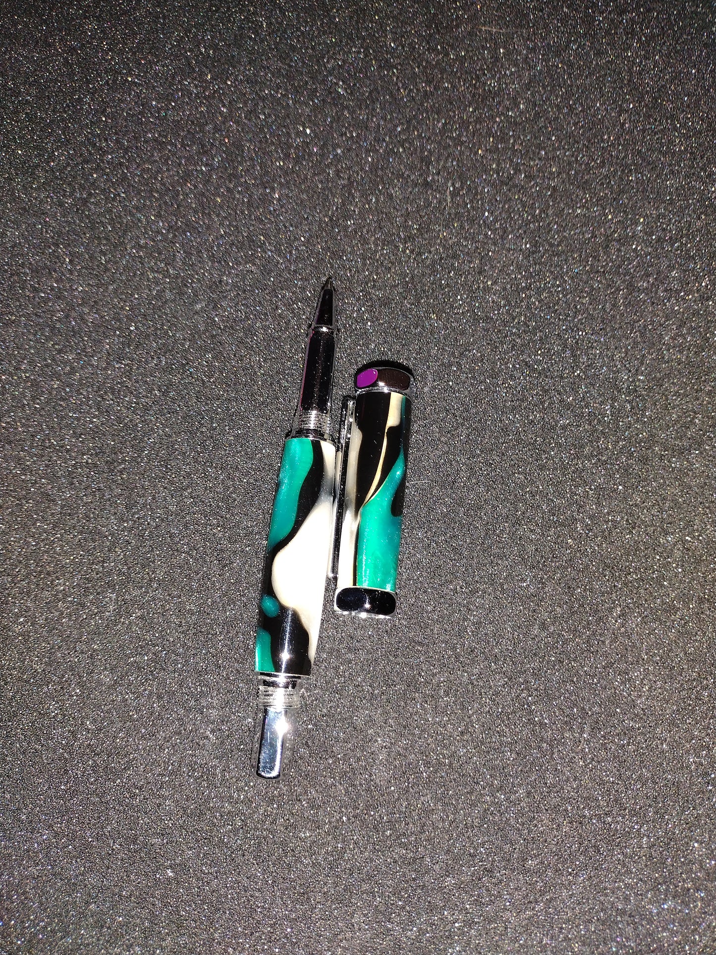 Custom screw on lid ball point pen