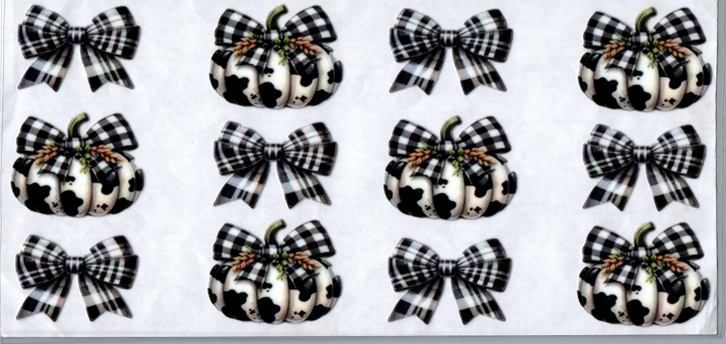 16oz Black & White Pumpkin Bows 15