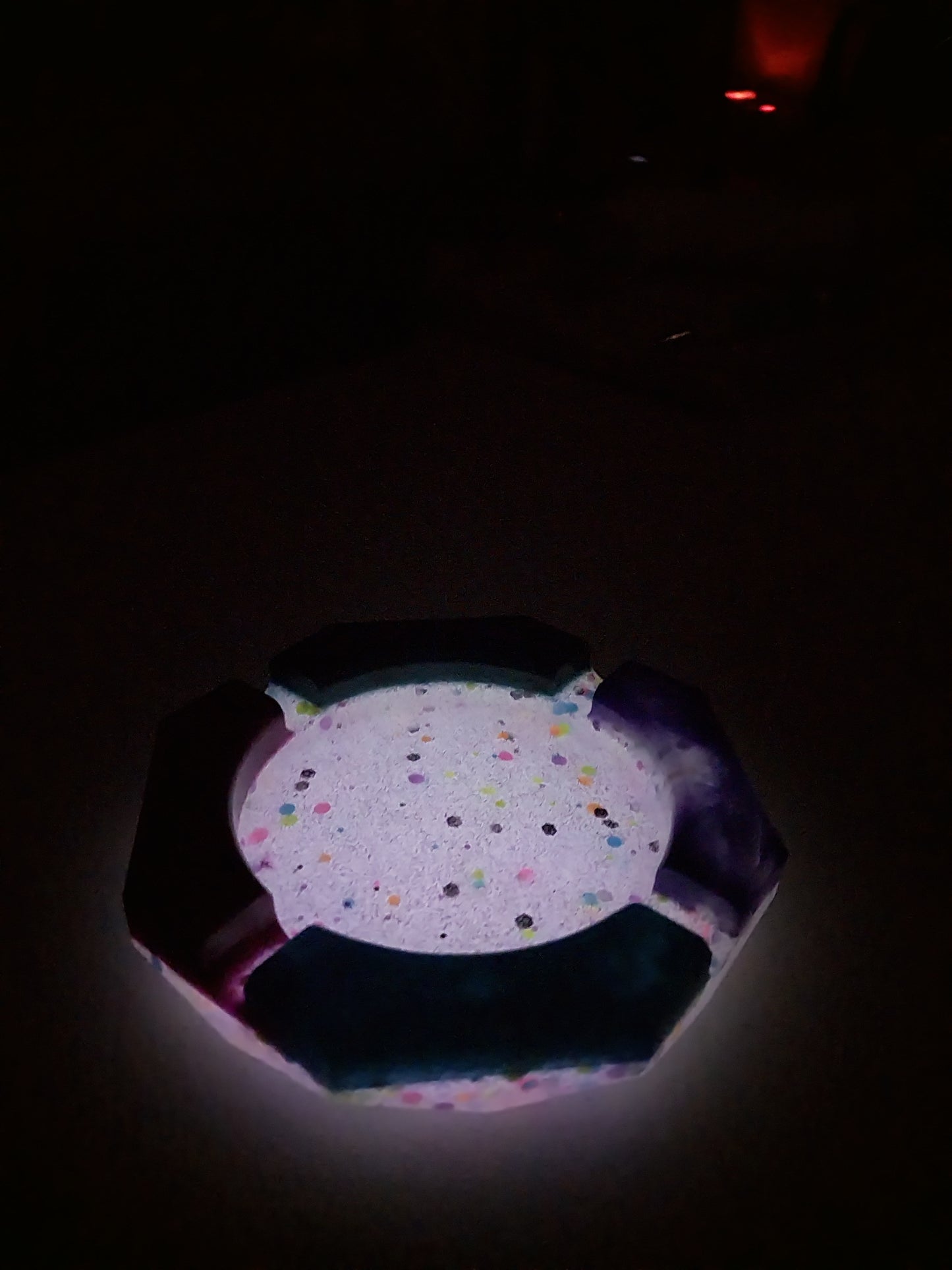 Resin Ashtray w/glow
