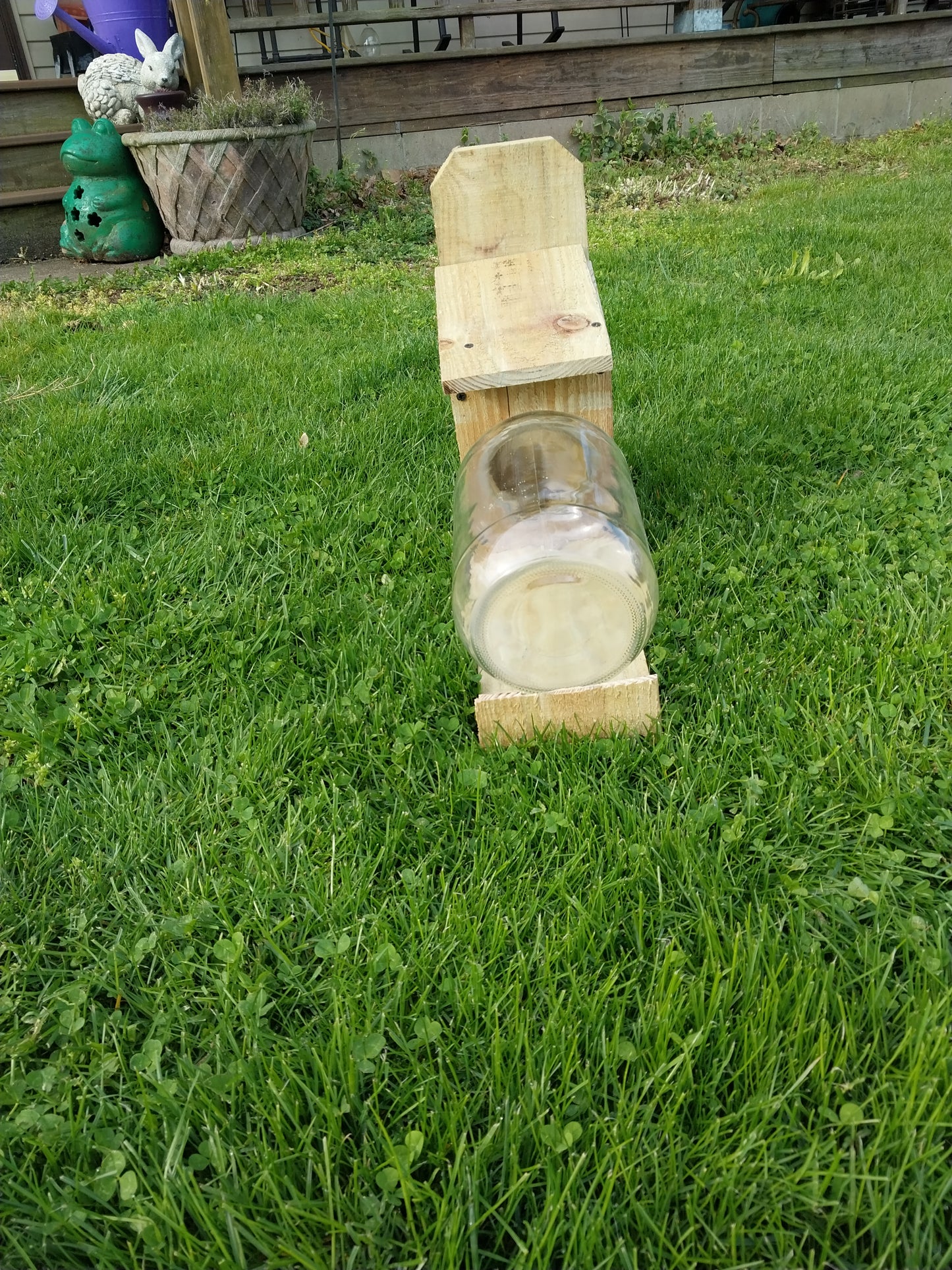 Squirrel  Feeder with Glass Gallon Jar