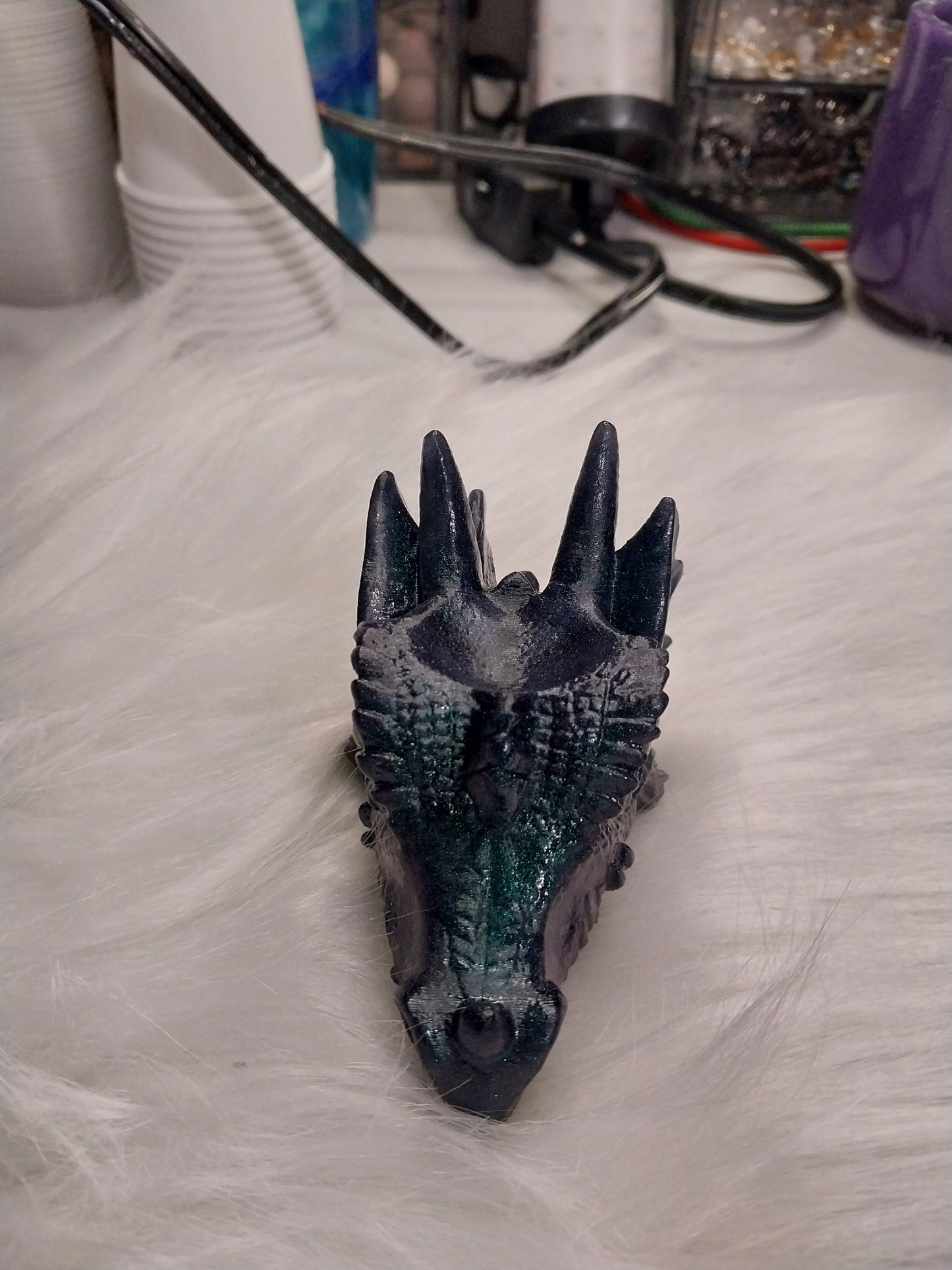 SMALL DRAGON HEAD W/ GLOW