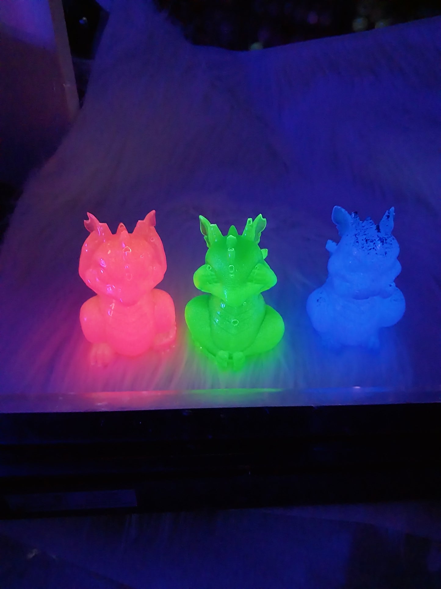 HEAR NO, SEE NO & SPEAK NO EVIL DRAGONS W/ GLOW
