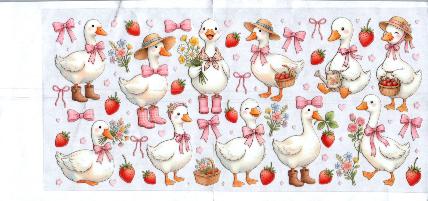 16 oz Goose 1 w/strawberries Animals 2