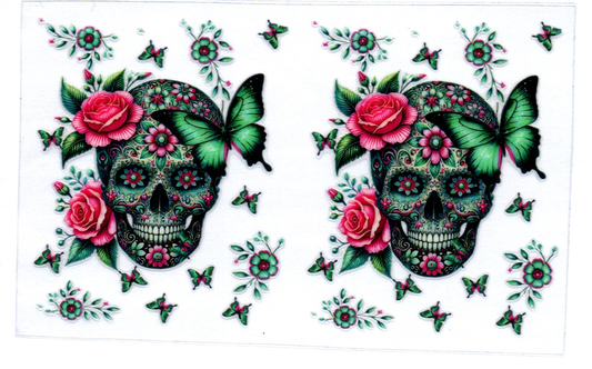 Sugar Skull w/flowers Spray Bottle Wrap 31