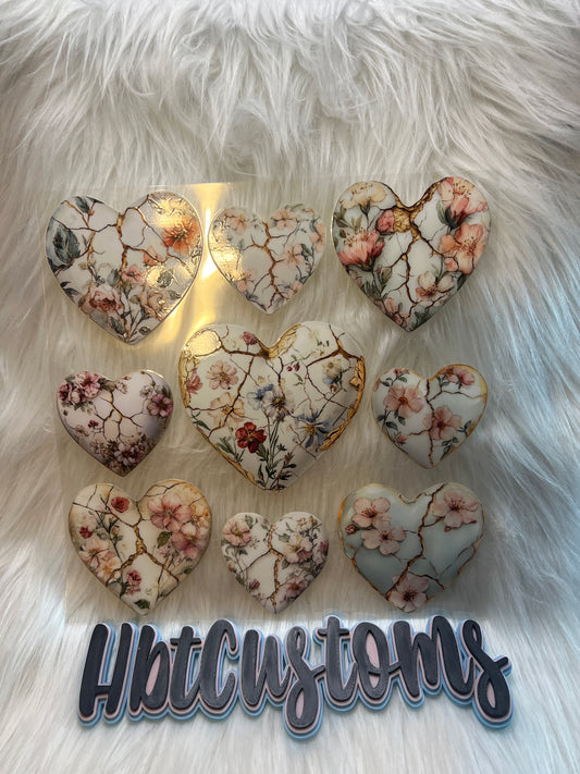 Distressed Flower Hearts Element