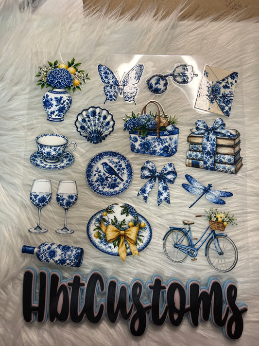 Blue and White Country Element