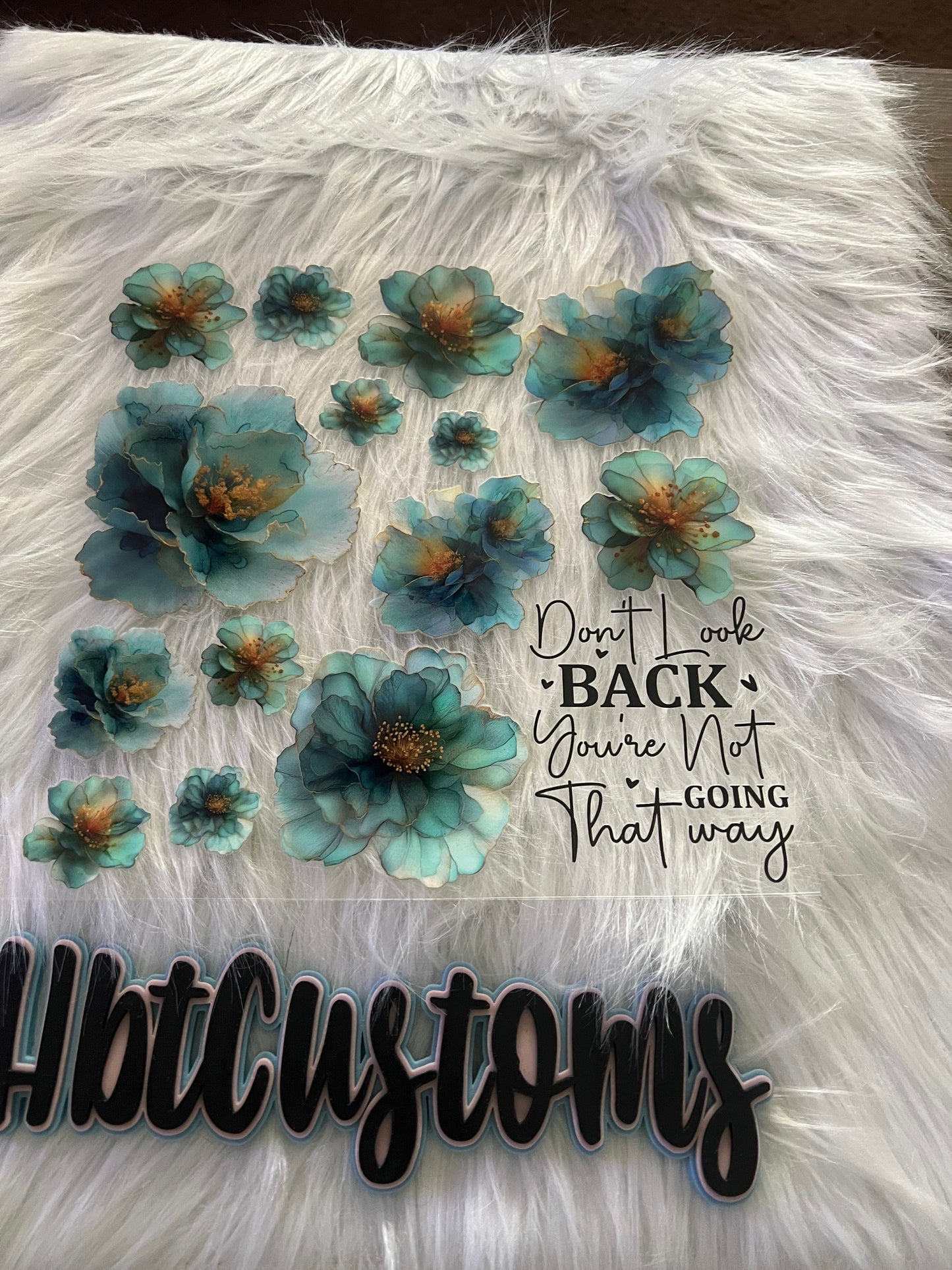 Teal Flowers Element 10 x 10