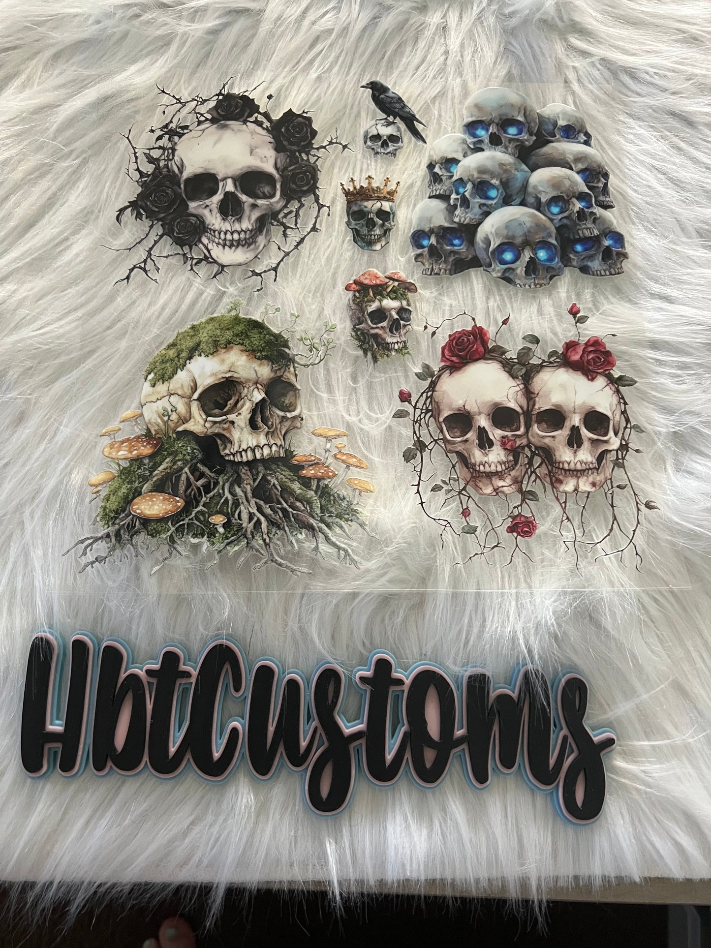 Skulls Element 10 x 10