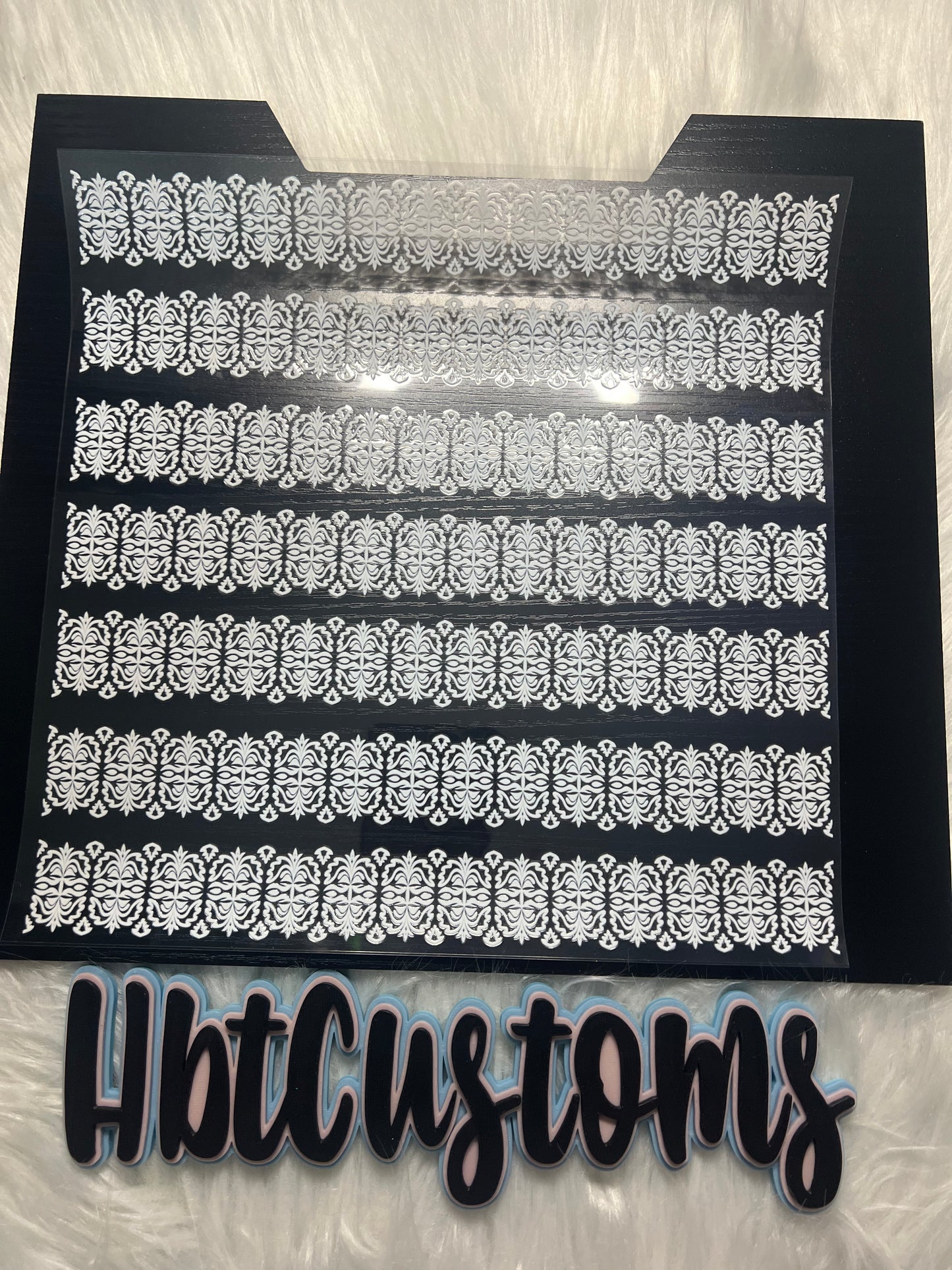 White Lace Bands stained-glass Element