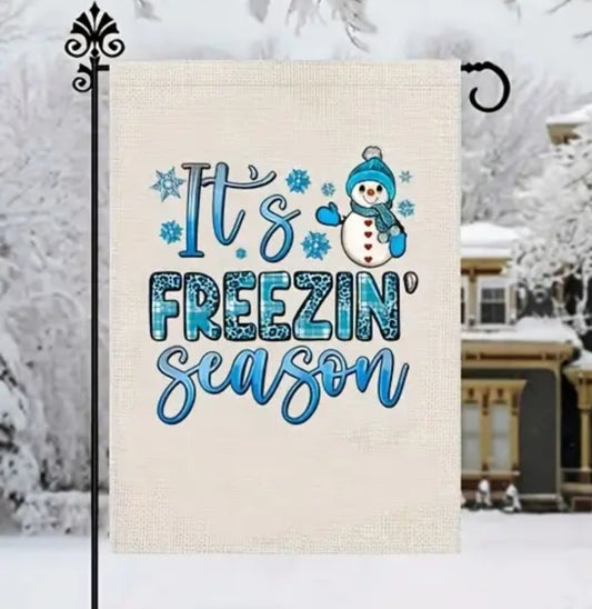 IT'S FREEZIN SEASON T-SHIRT
