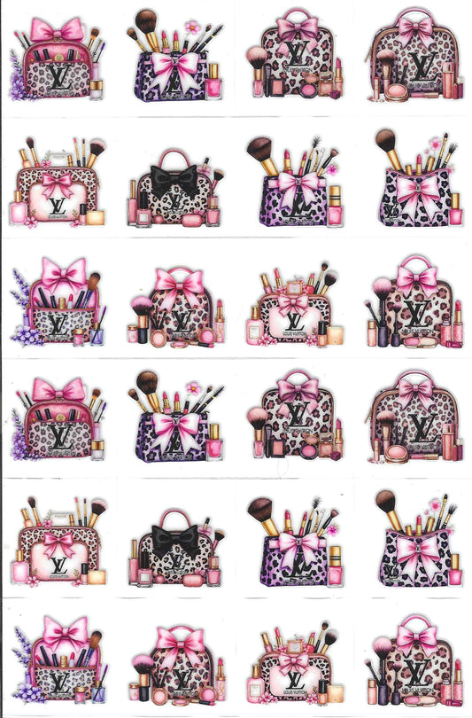 Designer Makeup 2 Kiss Cut