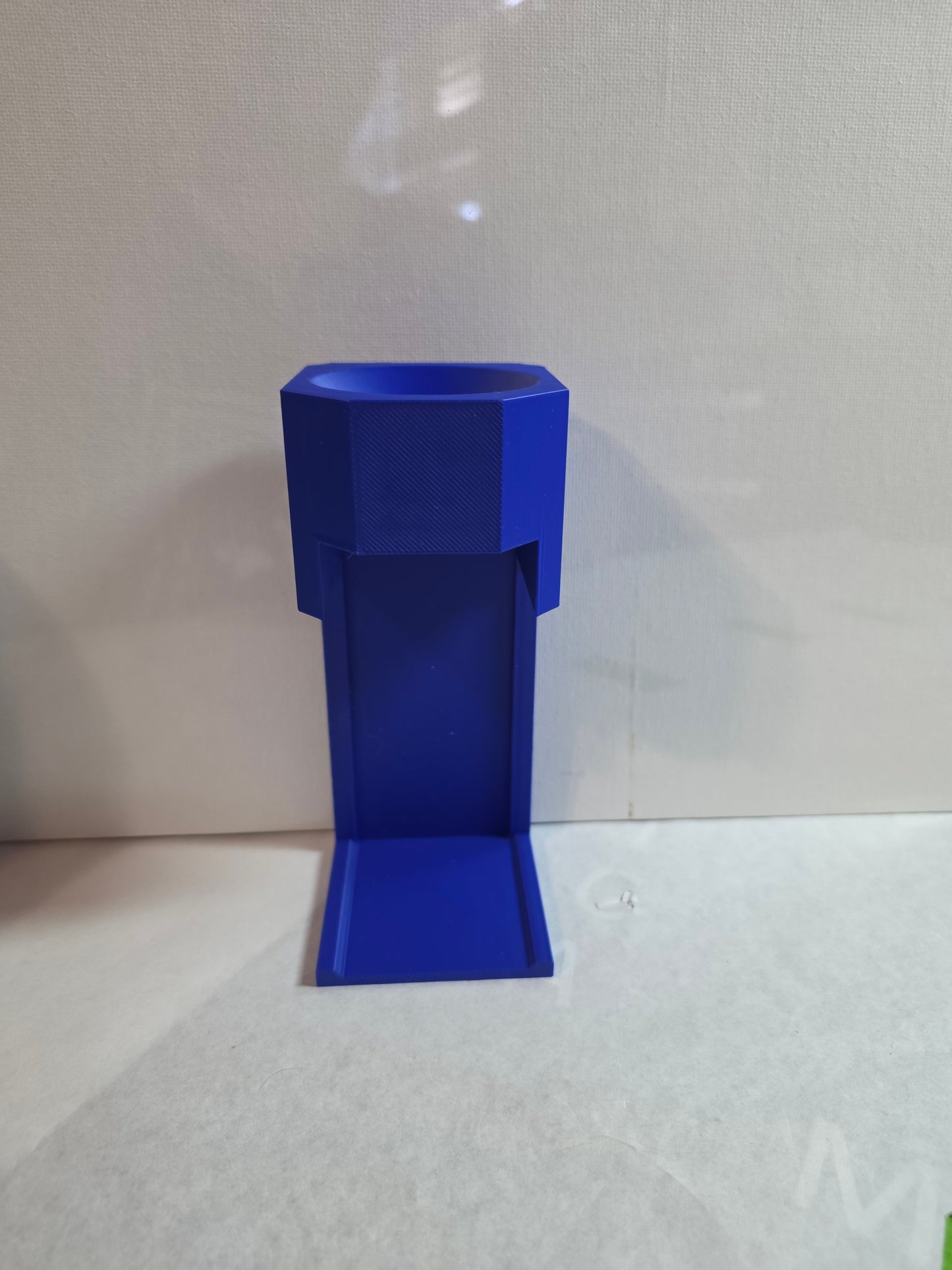 Standing Glitter Bottle Funnel